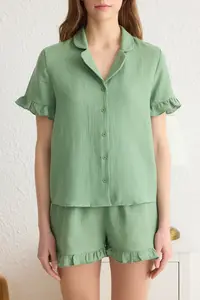TRENDYOLMİLLA Green 100% Cotton Frilly Muslin OF shorts Weaving Pajama Set - Image 3