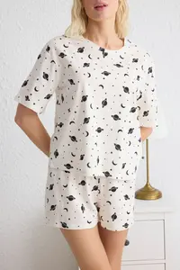 TRENDYOLMİLLA White 100% Cotton Galaxy Patterned OF shorts Knitting Pajama Set - Image 3