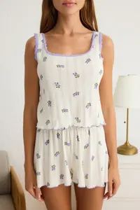 TRENDYOLMİLLA Ecru 100% Cotton Floral Lace Pointel Cellular/Delikli OF shorts Knitting Pajama Set - Image 5