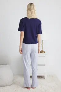 TRENDYOLMİLLA Mavi Star Patterned Pocket Detail Knitting Pajama Set - Image 5