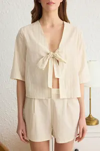 TRENDYOLMİLLA Beige Cotton tied up/with bow linen look OF shorts Weaving Pajama Set - Image 4
