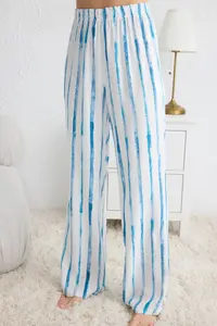 TRENDYOLMİLLA White-Blue Striped Printed Baby Overlock Detailed Viscose Knitting Pajama Set - Image 4