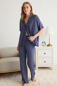 TRENDYOLMİLLA Navy Blue Rahat Pattern Viscose Knitting Pajama Set