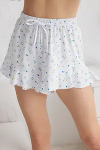 TRENDYOLMİLLA White-Multicolored 100% Cotton Floral and Slogan with flywheel OF shorts Knitting Pajama Set - Image 4