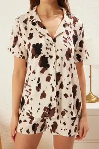 TRENDYOLMİLLA Multicolored Hayvan Patterned Viscose OF shorts Weaving Pajama Set - Image 5