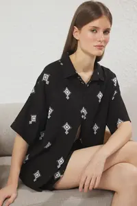 TRENDYOLMİLLA Black Ethnic/Bohem Patterned Shirt OF shorts Viscose Weaving Pajama Set - Image 2