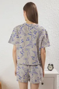 TRENDYOLMİLLA Beige-Multicolored Floral Waffle Material OF shorts Knitting Pajama Set - Image 4