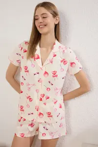 TRENDYOLMİLLA Ecru 100% Cotton Kalpli OF shorts Knitting Pajama Set - Image 2