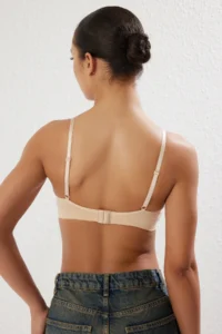 TRENDYOLMİLLA Nude seamless Without underwire Covered Triangle Sleeveless Knitting Bra - Image 6