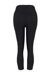 TRENDYOLMİLLA Black Reflector Print Detailed Capri Size Knitting Sports Leggings - Image 8