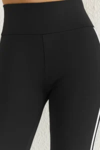 TRENDYOLMİLLA Black White Stripe Detailed Full Size Shaping Knitting Sports Leggings - Image 4