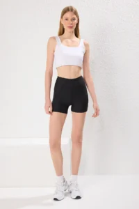 TRENDYOLMİLLA Black Reflector Stripe Detailed Knitting Sports Shorts/Short Leggings - Image 2