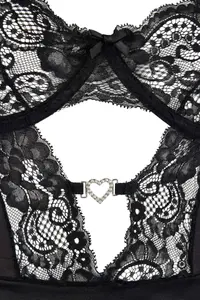 TRENDYOLMİLLA Black Tulle Lace Heart Detailed Fitted Bodysuit .D.00010 - Image 4