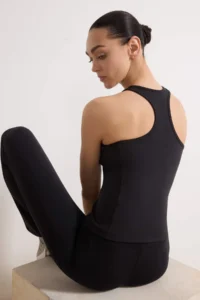 TRENDYOLMİLLA Black Brushed Soft Material Barbell Collar 2 Layers with Pad Inside Knitting Sports Top/Blouse - Image 2