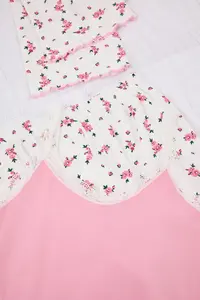 TRENDYOLMİLLA Pink-White 3 Sets Cotton Floral Lace Detailed Bottom Camisole Knitting Pajama Set - Image 9