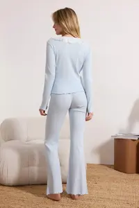 TRENDYOLMİLLA Light Blue 100% Cotton Lace Detailed Ribbed/Pointel Knitting Pajama Set - Image 4