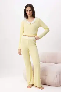 TRENDYOLMİLLA Yellow 100% Cotton Lace Detailed Ribbed/Pointel Knitting Pajama Set