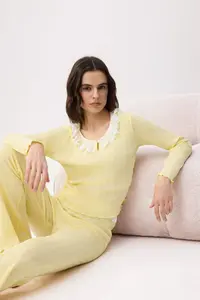 TRENDYOLMİLLA Yellow 100% Cotton Lace Detailed Ribbed/Pointel Knitting Pajama Set - Image 2
