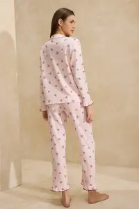 TRENDYOLMİLLA Pink Floral Ruffle and Baby Overlocked Crepe textured Knitting Pajama Set - Image 4