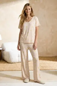 TRENDYOLMİLLA Salmon Floral Knitting Pajama Set - Image 2