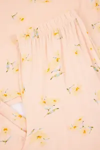 TRENDYOLMİLLA Salmon Floral Knitting Pajama Set - Image 6