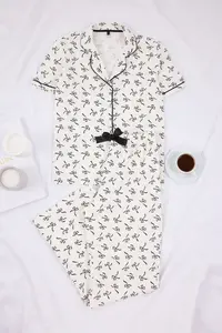TRENDYOLMİLLA White 100% Cotton Ribbon Patterned Piped Knitting Pajama Set - Image 9