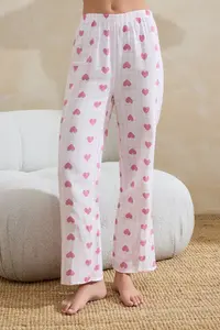 TRENDYOLMİLLA Pink 100% Cotton Heart Piping Detailed Muslin Weaving Pajama Set - Image 5