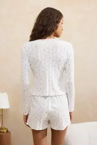 TRENDYOLMİLLA Ecru 100% Cotton Floral Lace Detailed Pointel Knitting Pajama Set - Image 6