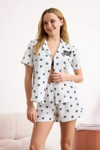 TRENDYOLMİLLA Black-White 100% Cotton Cat and Paw Patterned Knitting Pajama Set - Image 2