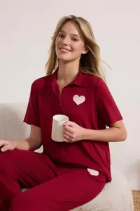 TRENDYOLMİLLA Burgundy Heart Embroidered Collar Viscose Knitting Pajama Set