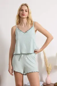 TRENDYOLMİLLA MINT Frilly Heart and gingham Patterned Viscose Knitting Pajama Set