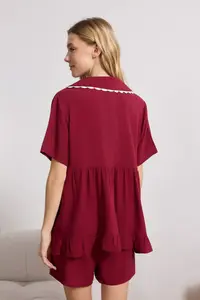 TRENDYOLMİLLA Red Stripe Detailed Viscose Weaving Pajama Set - Image 4