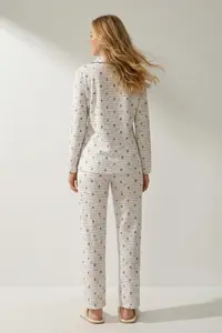 TRENDYOLMİLLA Brown Cotton animals Piped Ribbed Knitting Pajama Set - Image 4