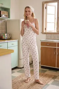 TRENDYOLMİLLA White-Multicolored Cherry and Checkered Drink Inside Look Knitting Pajama Set