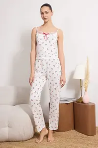 TRENDYOLMİLLA White-Multicolored Cherry and Checkered Drink Inside Look Knitting Pajama Set - Image 6
