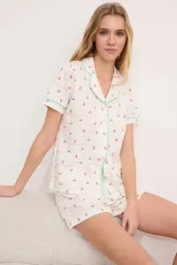 TRENDYOLMİLLA White Multicolored 100% Cotton Cherry Patterned Piped Knitting Pajama Set - Image 2