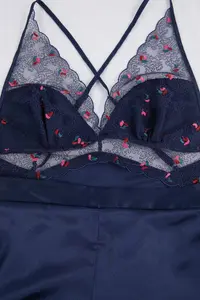 TRENDYOLMİLLA Navy Blue Embroidered Tulle Detailed Satin Weaving Pajama Set - Image 7