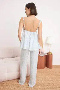 TRENDYOLMİLLA Mavi Floral Ruffle Detailed Viscose Weaving Pajama Set - Image 4