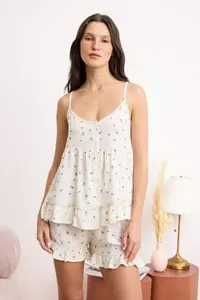 TRENDYOLMİLLA Ecru Floral with flywheel Stripe Detailed Viscose Weaving Pajama Set