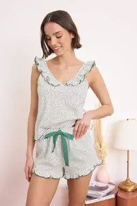 TRENDYOLMİLLA White Polka Dot Slogan Printed Frilly Knitting Pajama Set - Image 2
