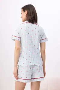 TRENDYOLMİLLA Mavi 100% Cotton Heart and Plaid Printed Piped Knitting Pajama Set - Image 4