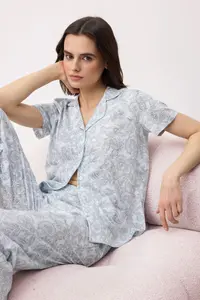 TRENDYOLMİLLA Mavi 100% Cotton Ethnic Patterned Bottom Capri Knitting Pajama Set