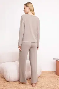 TRENDYOLMİLLA Mink Baby Overlocked Soft Touch Winter Ribbed/Pointel Knitting Pajama Set - Image 4