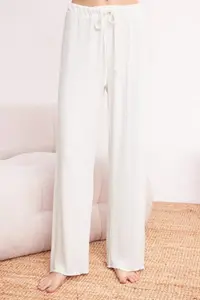 TRENDYOLMİLLA White Baby Overlocked Soft Touch Winter Ribbed/Pointel Knitting Pajama Set - Image 3