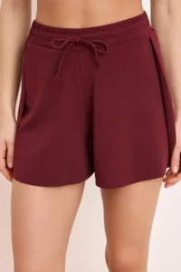 TRENDYOLMİLLA Burgundy Scuba Material 2 Layer OF shorts with pocket Knitting Sports Shorts - Image 3