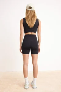 TRENDYOLMİLLA Black Scuba Short Sports Leggings - Image 5