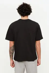 MAN Black Oversized/Wide Cut Crew Neck Text Printed 100% Cotton T-Shirt - Image 2
