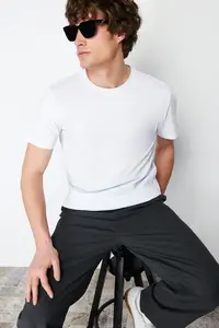 MAN White Basic 100% Cotton Regular Fit Crew Neck T-Shirt - Image 4
