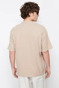 MAN Camel Oversized/Wide Cut Crew Neck Short Sleeve Basic textured T-Shirt - Image 2