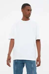 MAN White 100% Cotton Oversized/Wide Cut Basic T-Shirt - Image 4